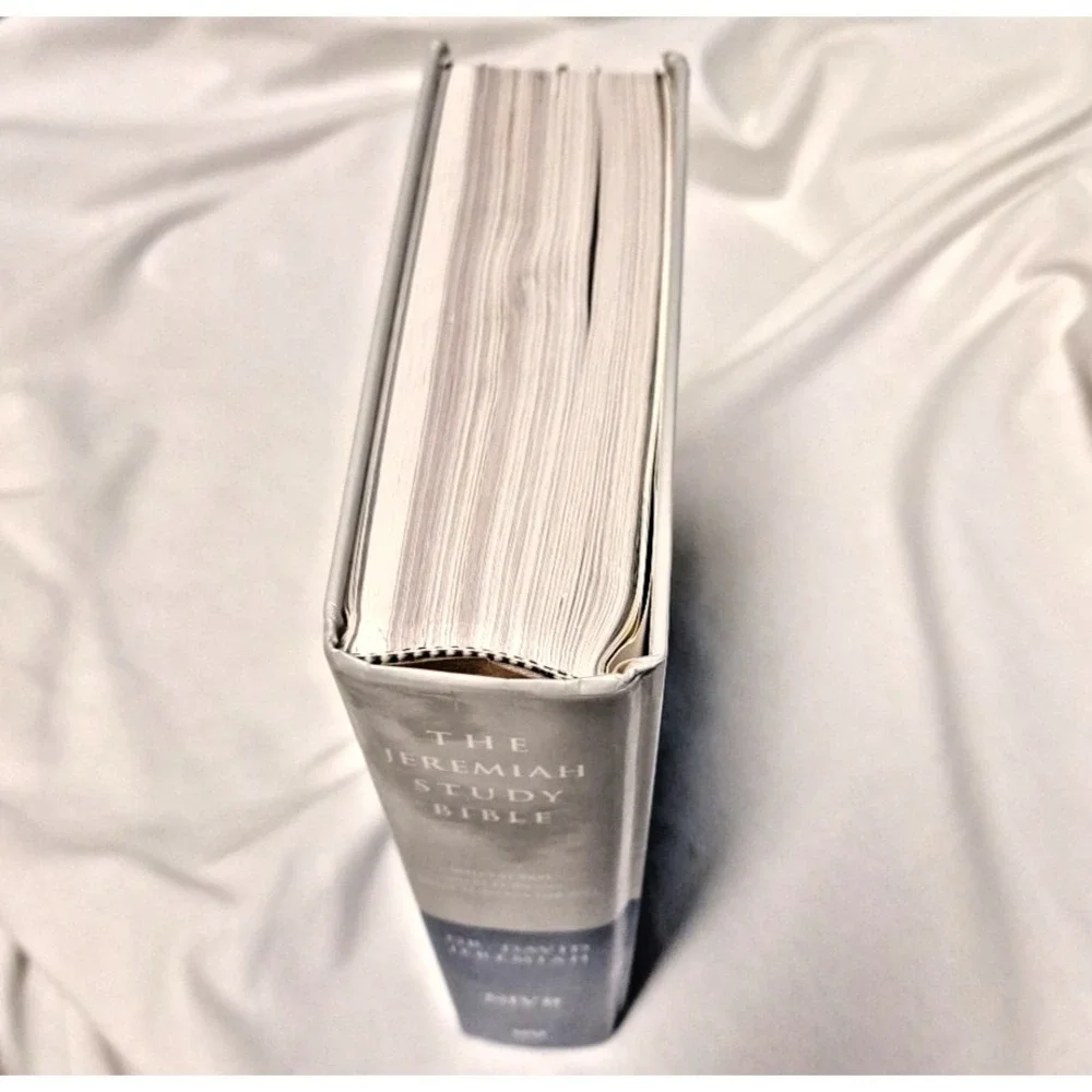 The Jeremiah Study Bible-NIV: What It Says. What It Means. What It Means for You